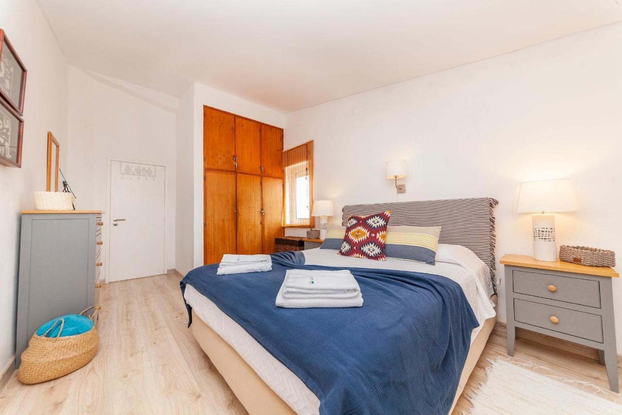 C18 - Church Square Apartment In Praia Da Luz Luaran gambar